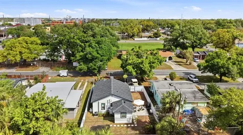 3036 Emerson Avenue S St Petersburg FL 33712