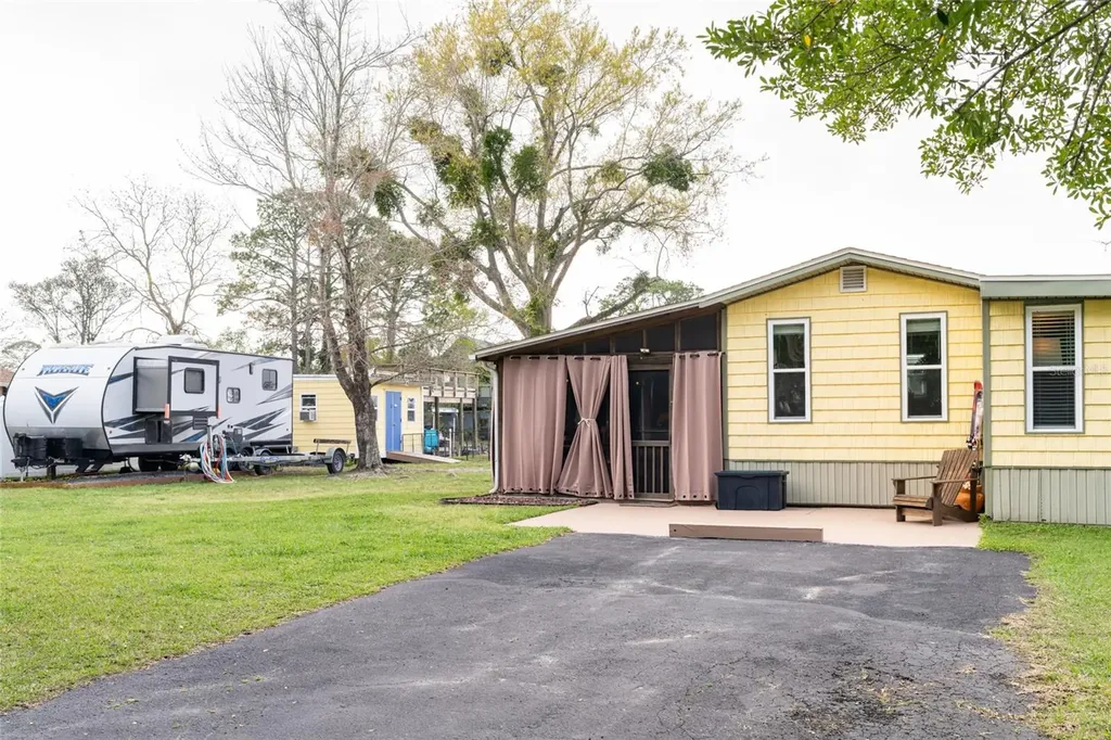 5411 Japonica Avenue Pensacola FL 32507