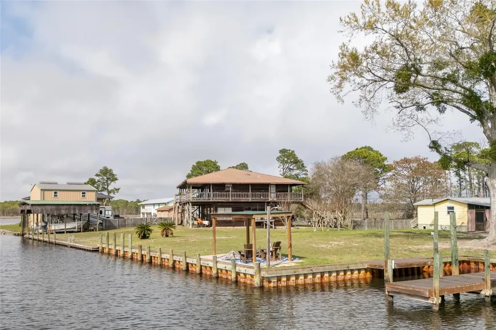 5411 Japonica Avenue Pensacola FL 32507