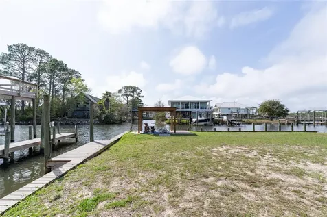 5411 Japonica Avenue Pensacola FL 32507