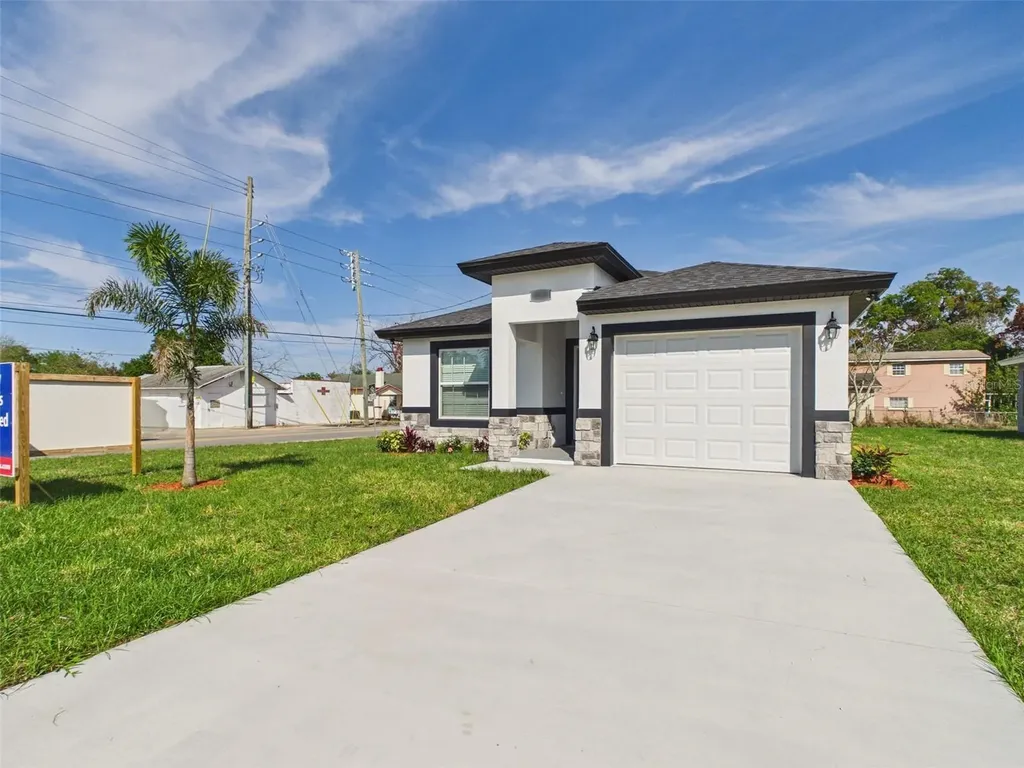1347 Providence Road Lakeland FL 33805