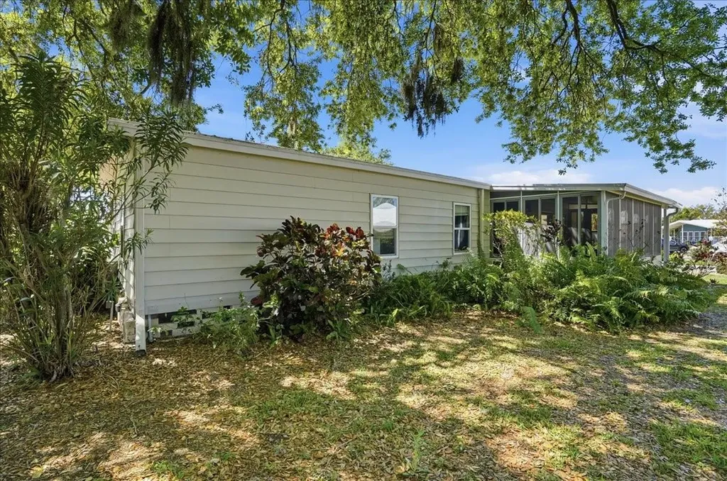 8514 Monarch Place Palmetto FL 34221