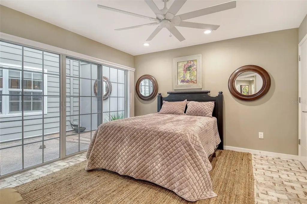 3427 Winding Oaks Drive Longboat Key FL 34228