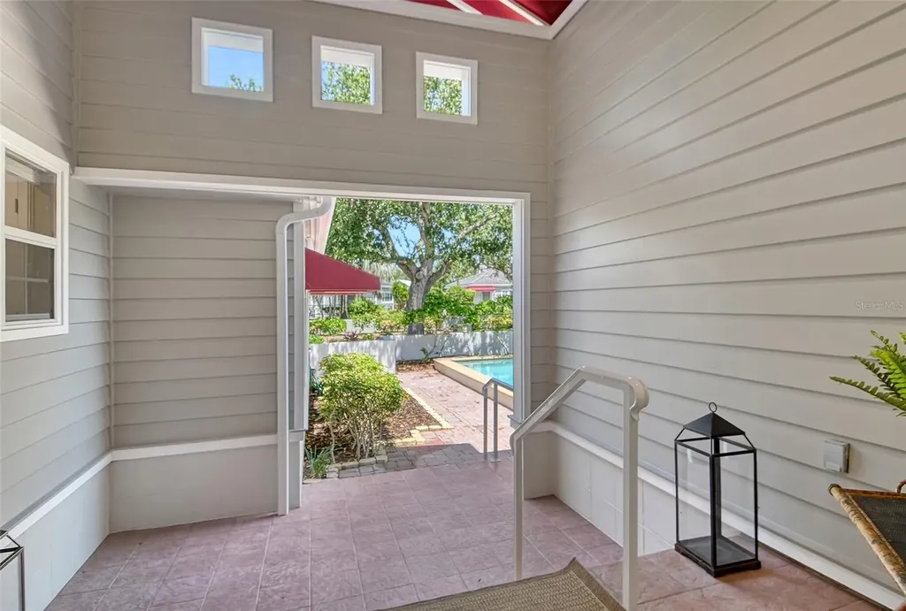 3427 Winding Oaks Drive Longboat Key FL 34228