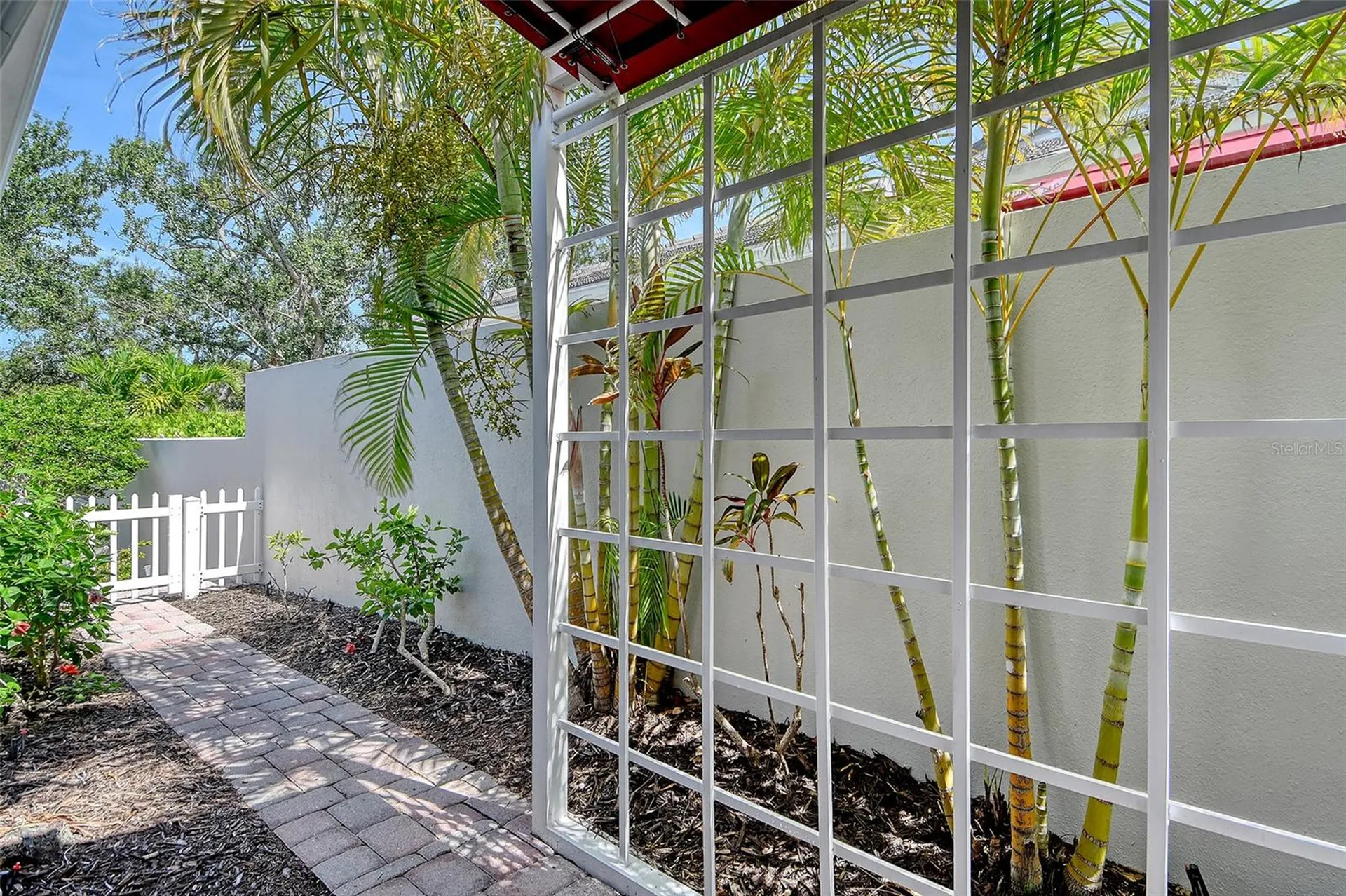 3427 Winding Oaks Drive Longboat Key FL 34228