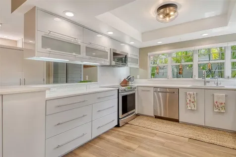 3427 Winding Oaks Drive Longboat Key FL 34228