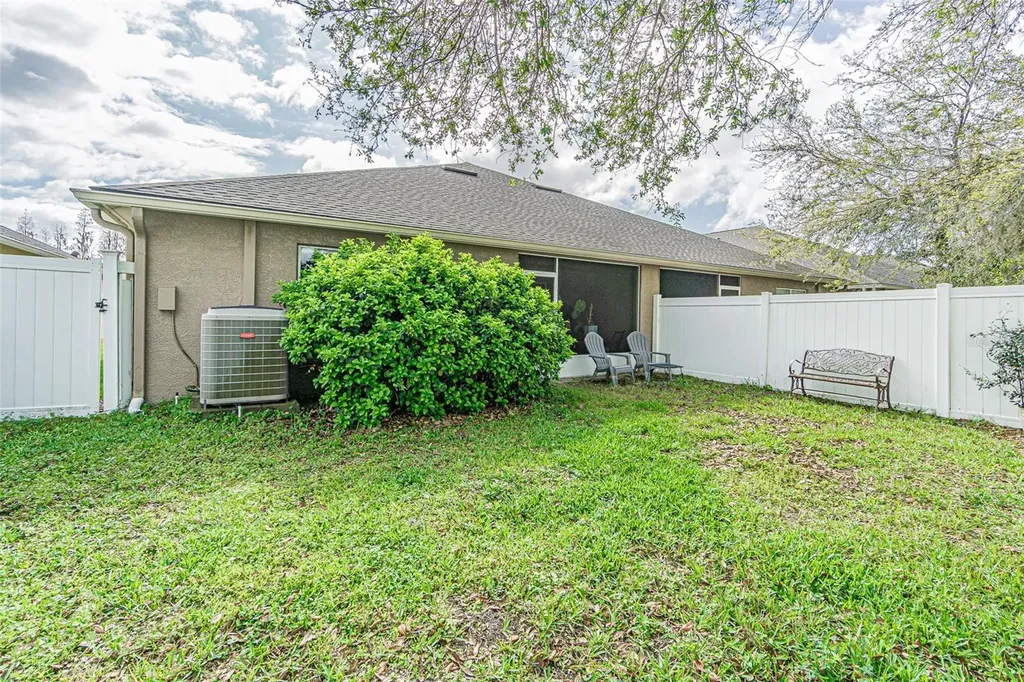 1123 Bensbrooke Drive Wesley Chapel FL 33543