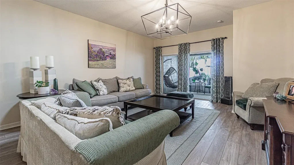 1123 Bensbrooke Drive Wesley Chapel FL 33543