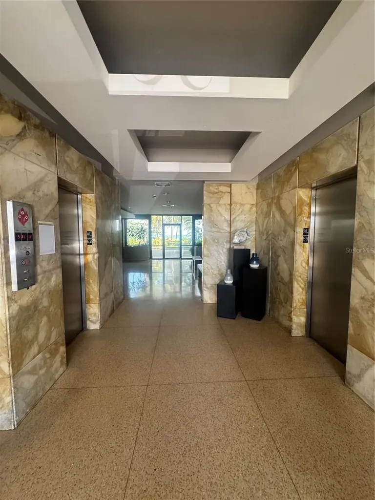 4745 Avenue Isla Verde Carolina PR 00979