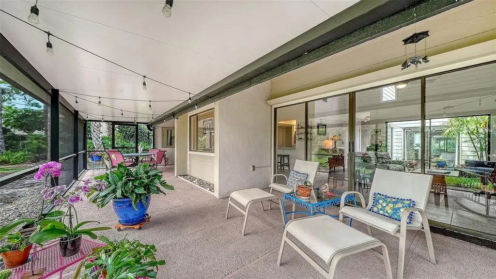4396 Woodmans Chart Sarasota FL 34235