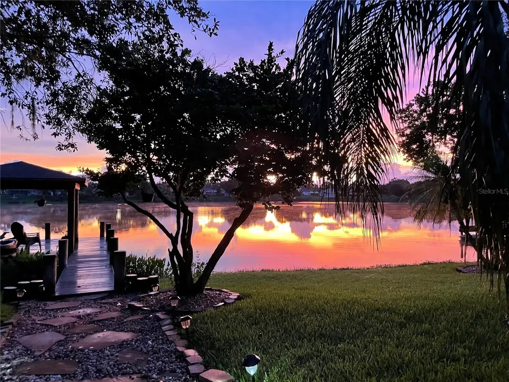 3921 Roswell Place Land O Lakes FL 34639
