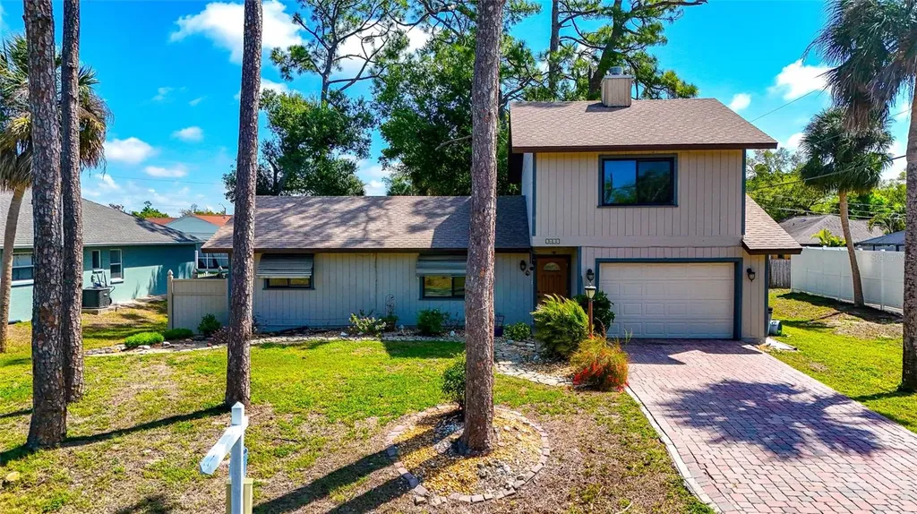 2631 Fiesta Drive Venice FL 34293