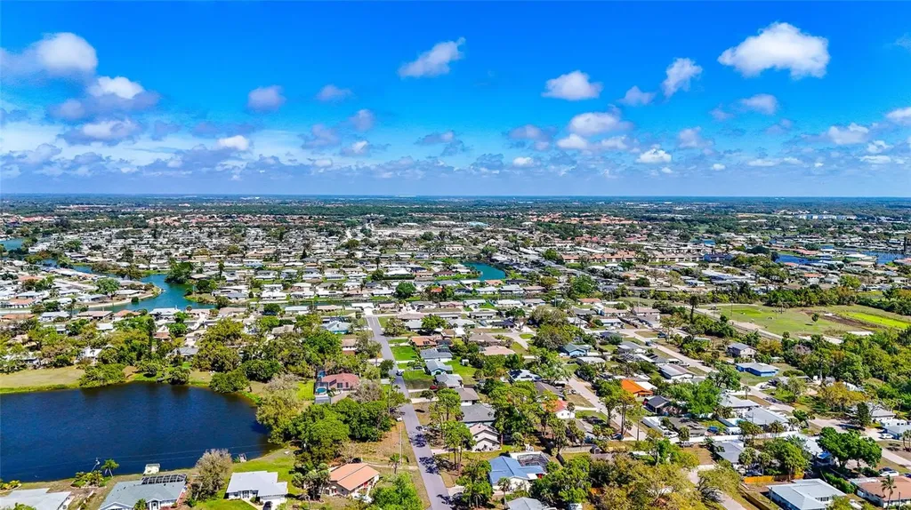 2631 Fiesta Drive Venice FL 34293