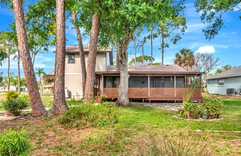 2631 Fiesta Drive Venice FL 34293
