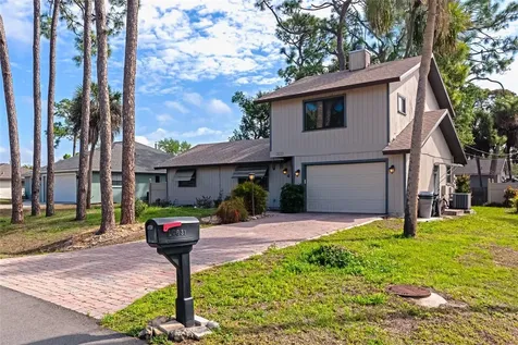 2631 Fiesta Drive Venice FL 34293