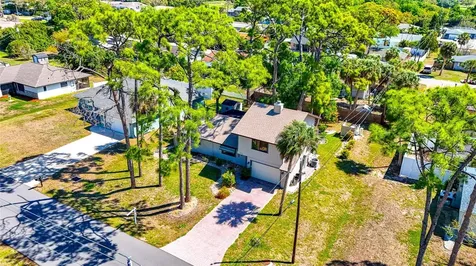 2631 Fiesta Drive Venice FL 34293