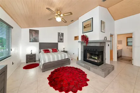 2631 Fiesta Drive Venice FL 34293