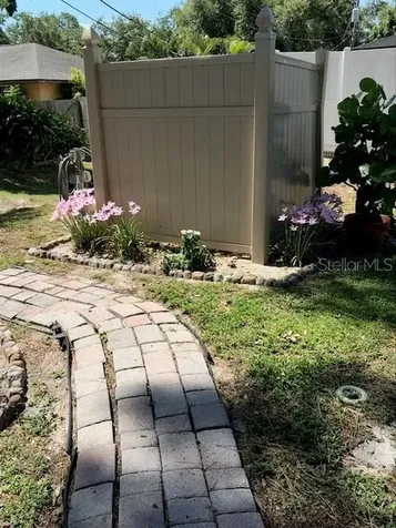 2631 Fiesta Drive Venice FL 34293