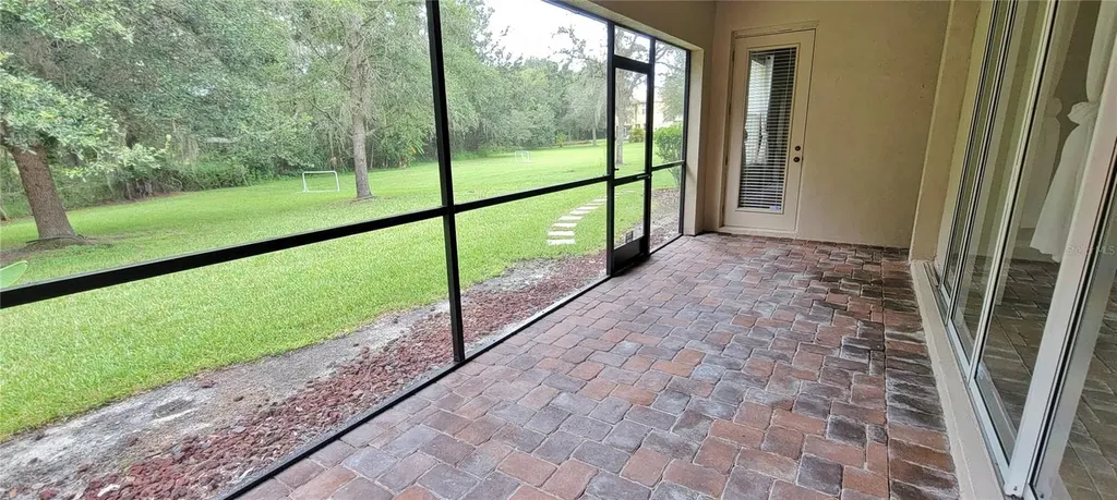 18009 Maui Isle Drive Tampa FL 33647