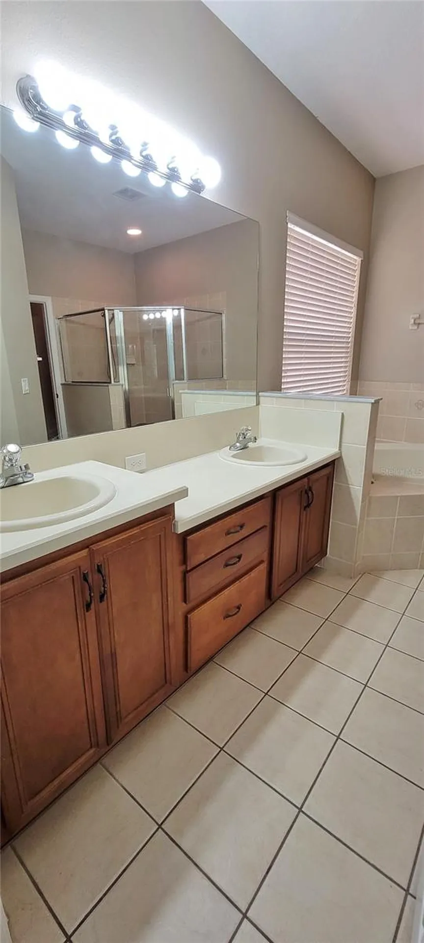 18009 Maui Isle Drive Tampa FL 33647