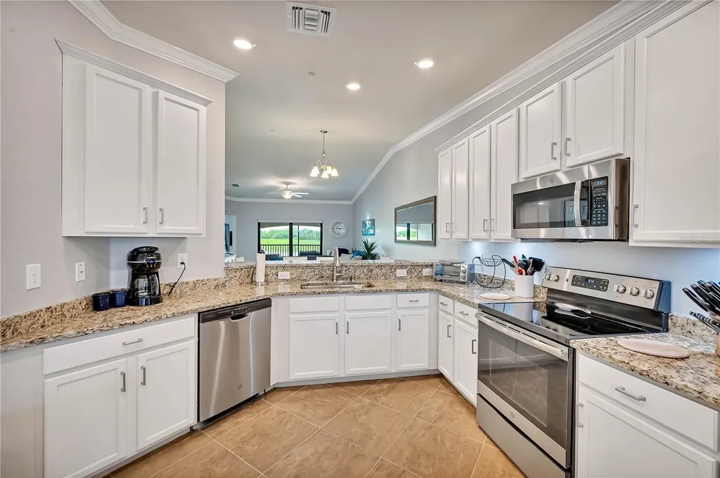 5577 Palmer Circle Bradenton FL 34211