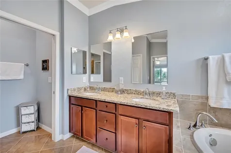 5577 Palmer Circle Bradenton FL 34211