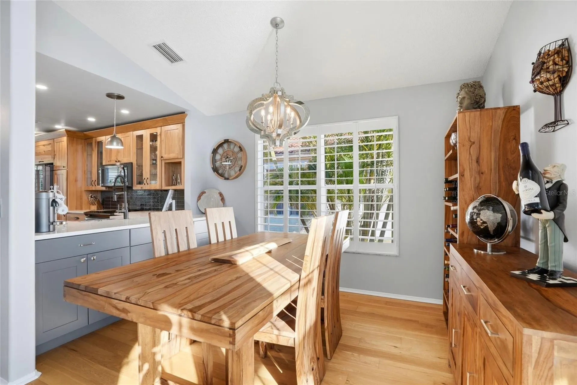 732 Lighthouse Drive Tarpon Springs FL 34689