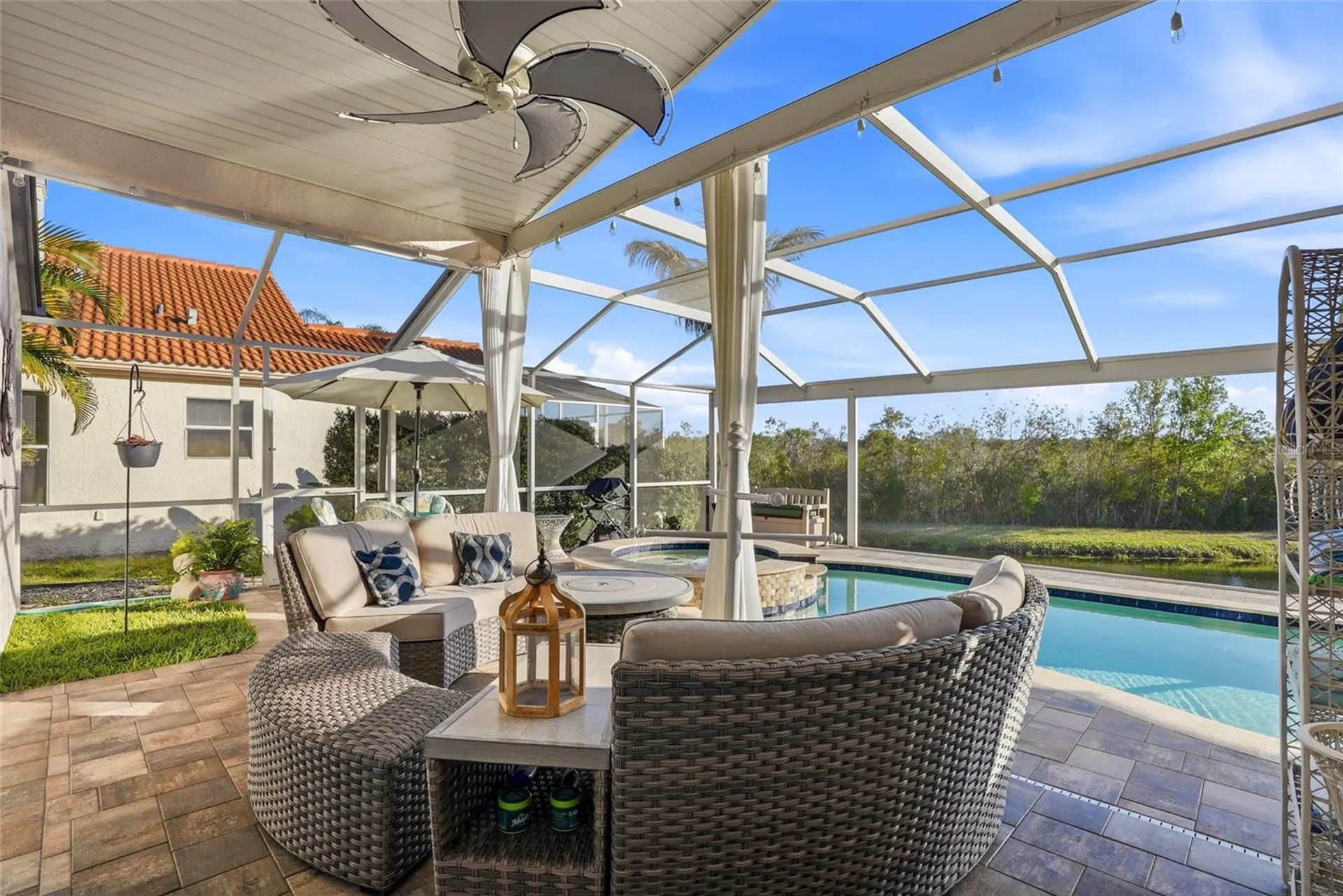 732 Lighthouse Drive Tarpon Springs FL 34689