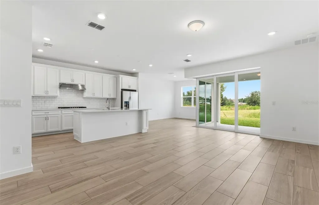 37821 Clinch Circle Zephyrhills FL 33540
