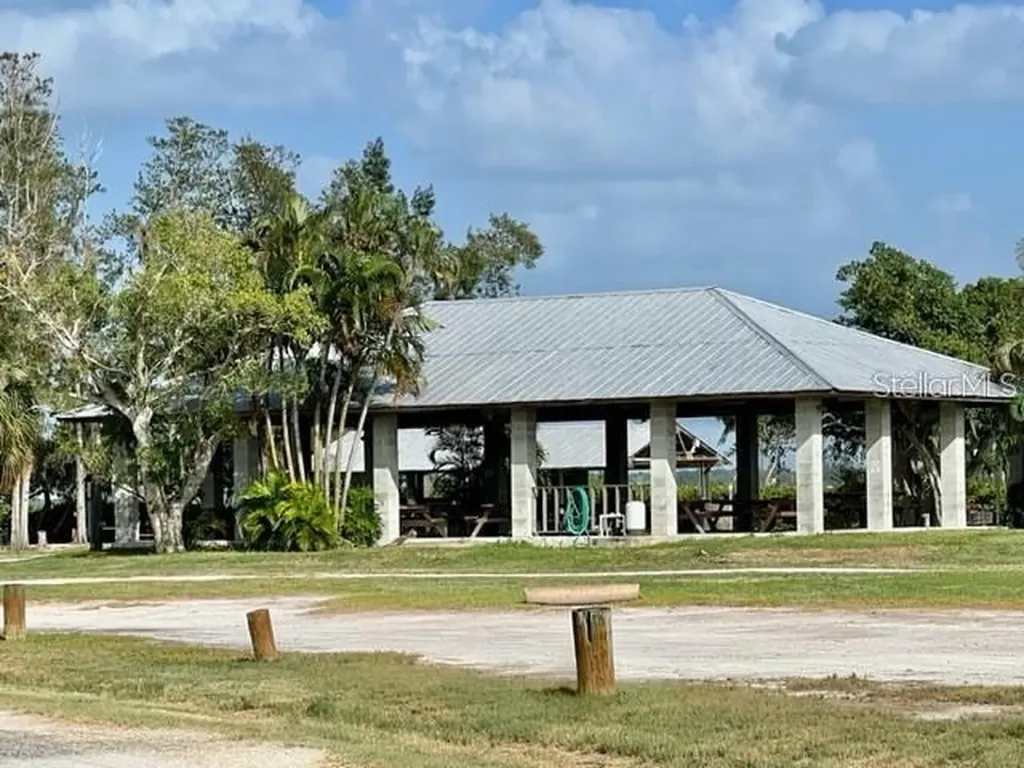 7000 Us-19 Terra Ceia FL 34250