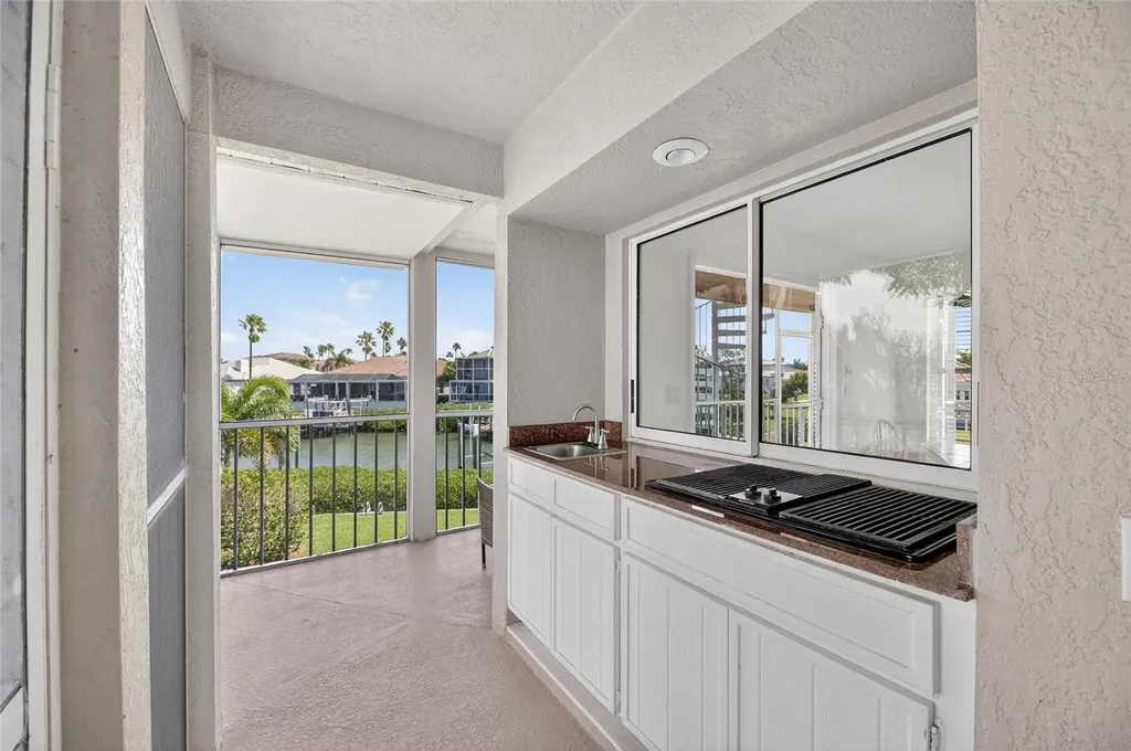6107 Marbella Boulevard Apollo Beach FL 33572