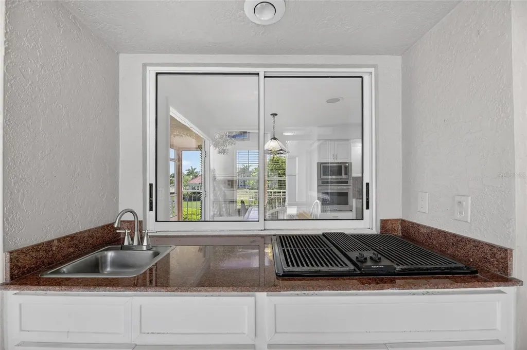 6107 Marbella Boulevard Apollo Beach FL 33572