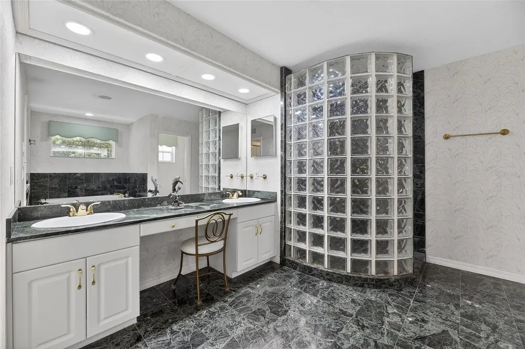 6107 Marbella Boulevard Apollo Beach FL 33572