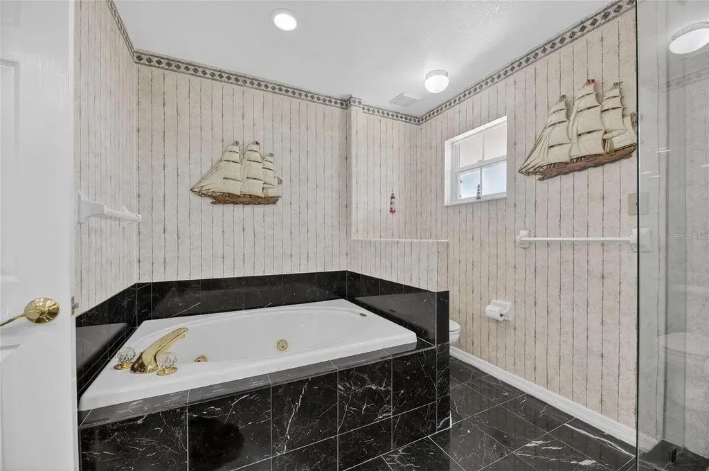 6107 Marbella Boulevard Apollo Beach FL 33572