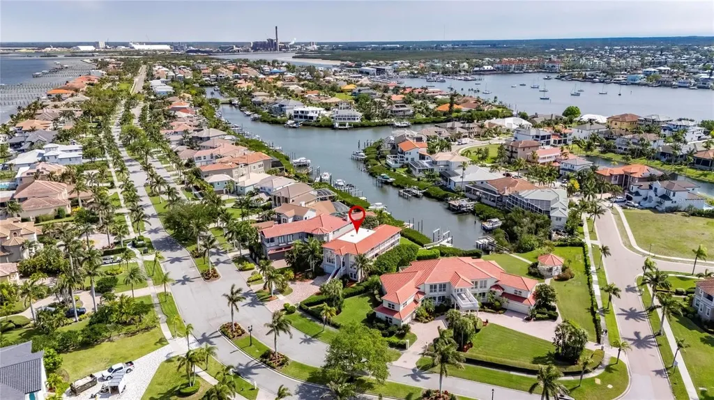 6107 Marbella Boulevard Apollo Beach FL 33572