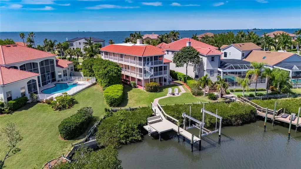 6107 Marbella Boulevard Apollo Beach FL 33572
