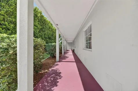 6107 Marbella Boulevard Apollo Beach FL 33572