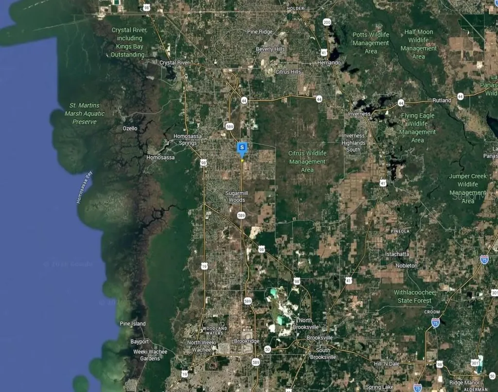 5856 S Hilltop Road Homosassa FL 34446
