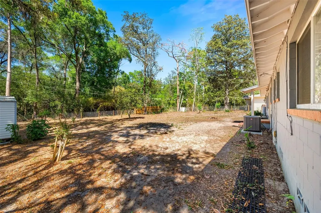3716 SW 2nd Place Gainesville FL 32607