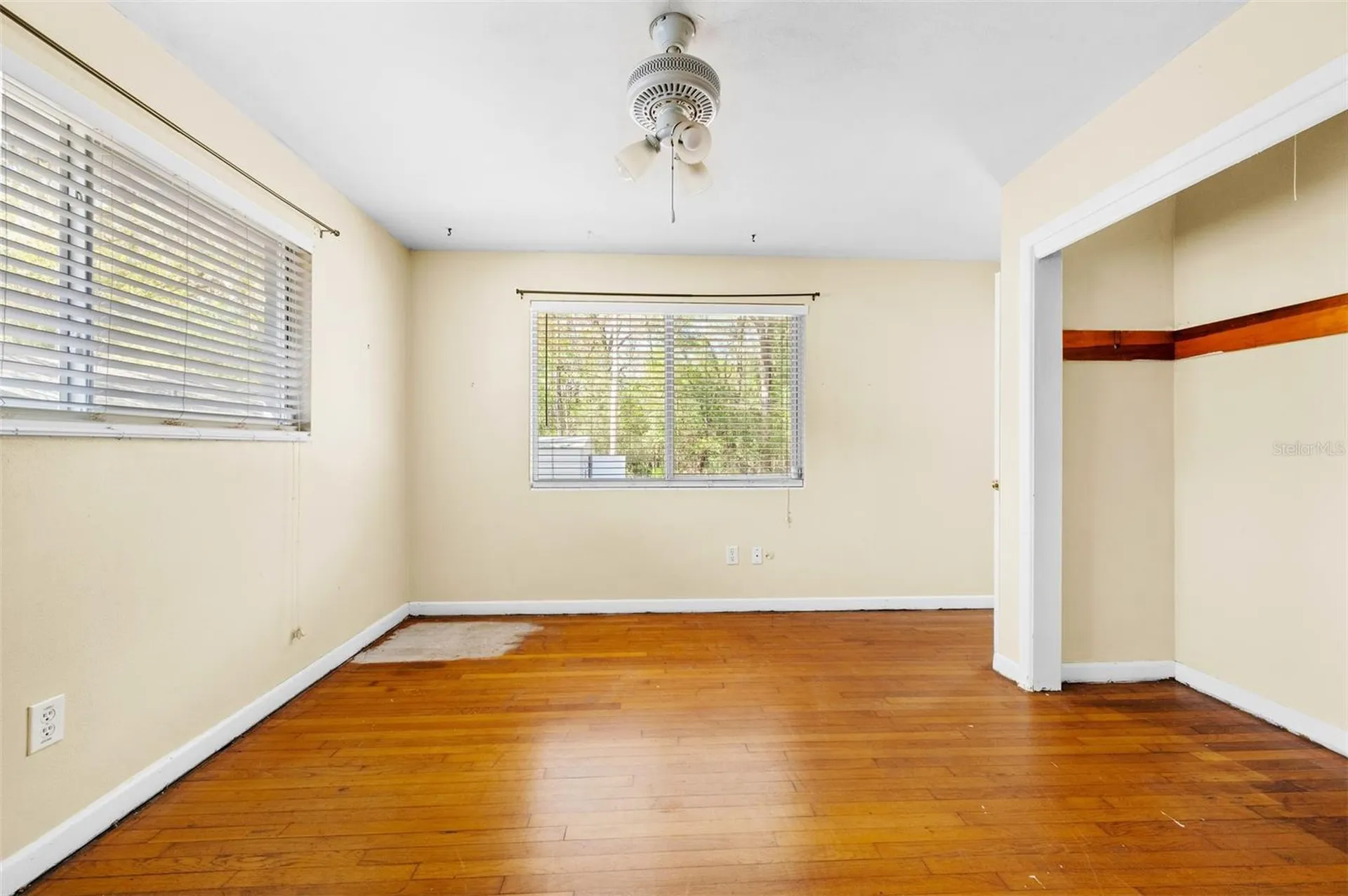 3716 SW 2nd Place Gainesville FL 32607