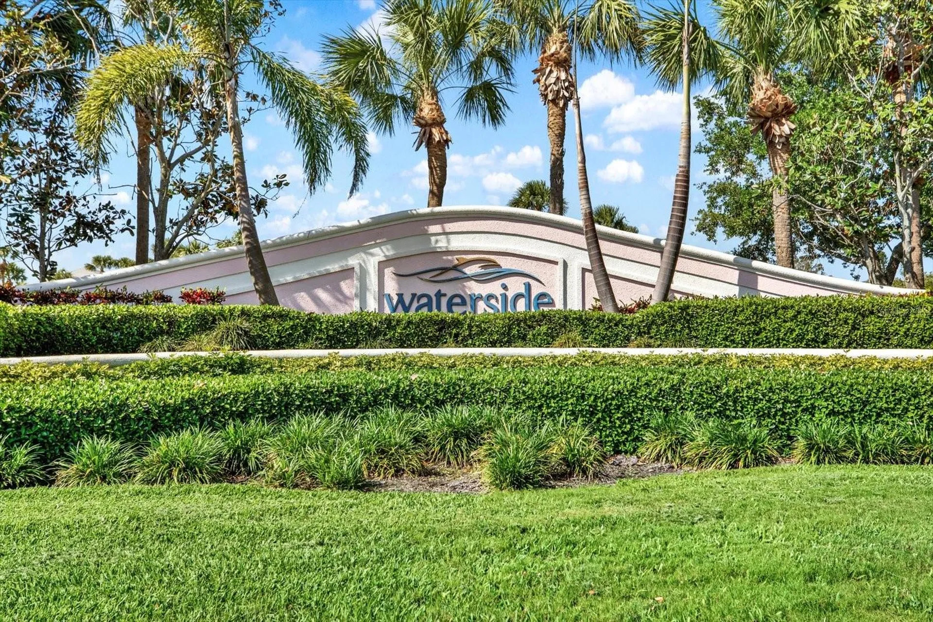 5005 Coquina Key Drive SE St Petersburg FL 33705