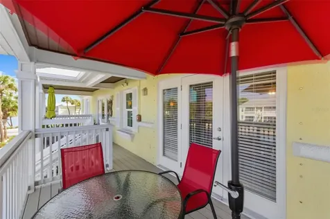 5005 Coquina Key Drive SE St Petersburg FL 33705