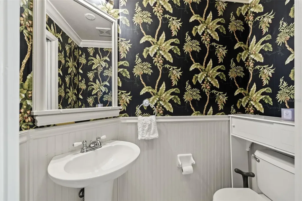4922 Edgewater Lane Oldsmar FL 34677