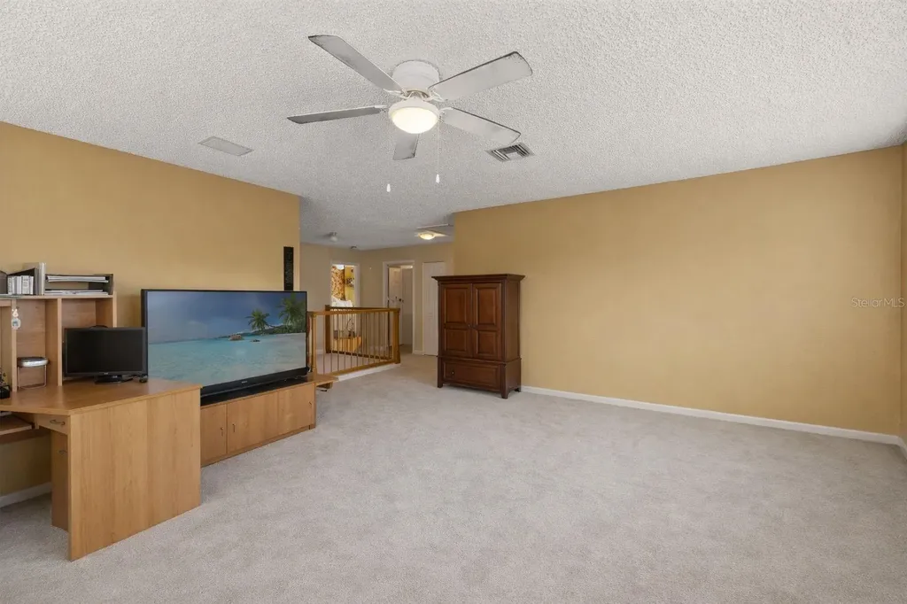 4922 Edgewater Lane Oldsmar FL 34677