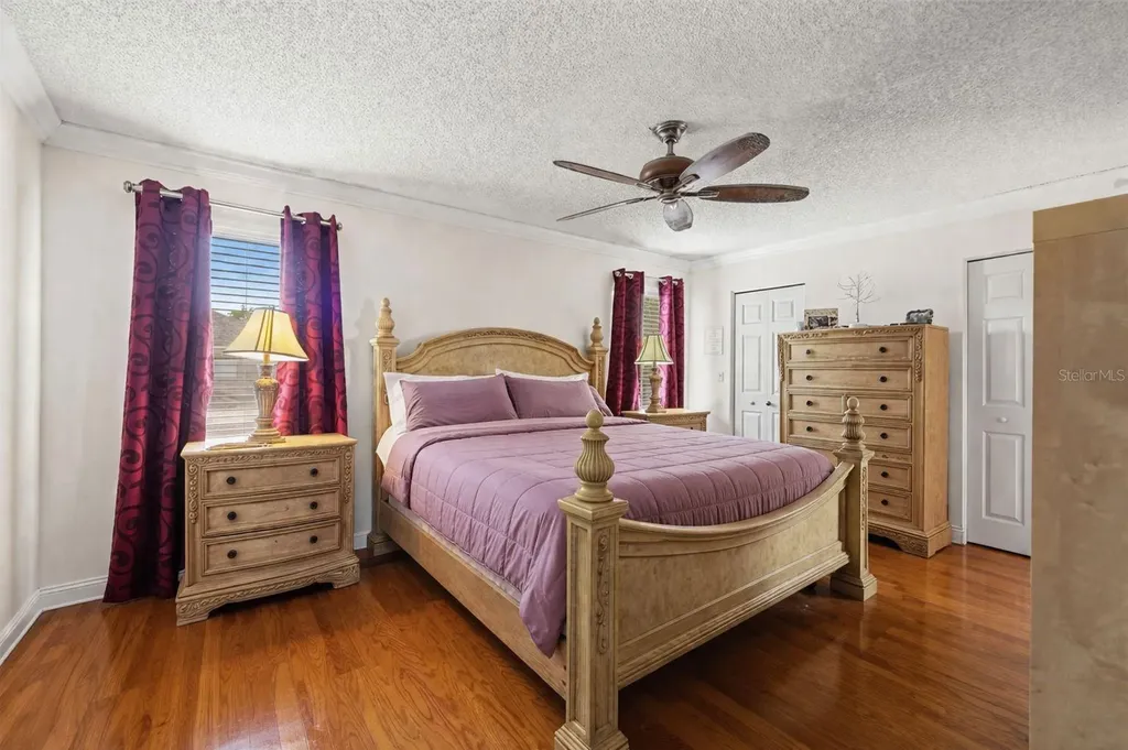 4922 Edgewater Lane Oldsmar FL 34677
