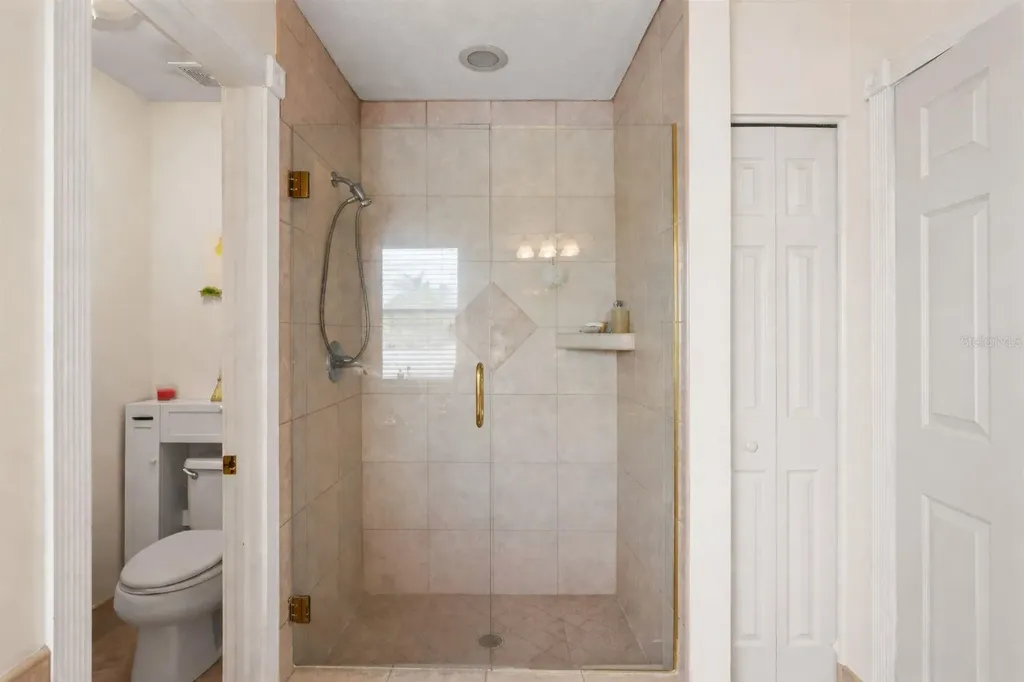 4922 Edgewater Lane Oldsmar FL 34677