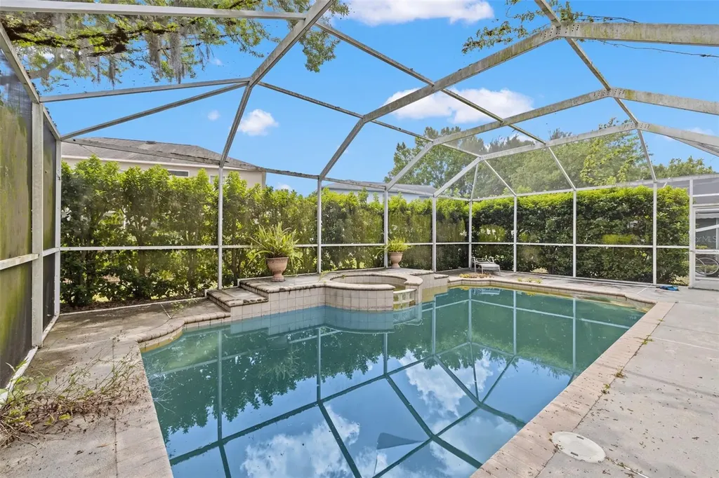4922 Edgewater Lane Oldsmar FL 34677