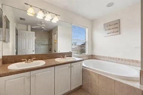 4922 Edgewater Lane Oldsmar FL 34677