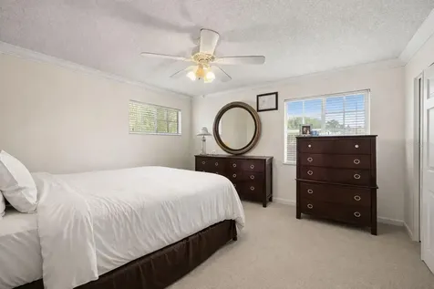 4922 Edgewater Lane Oldsmar FL 34677