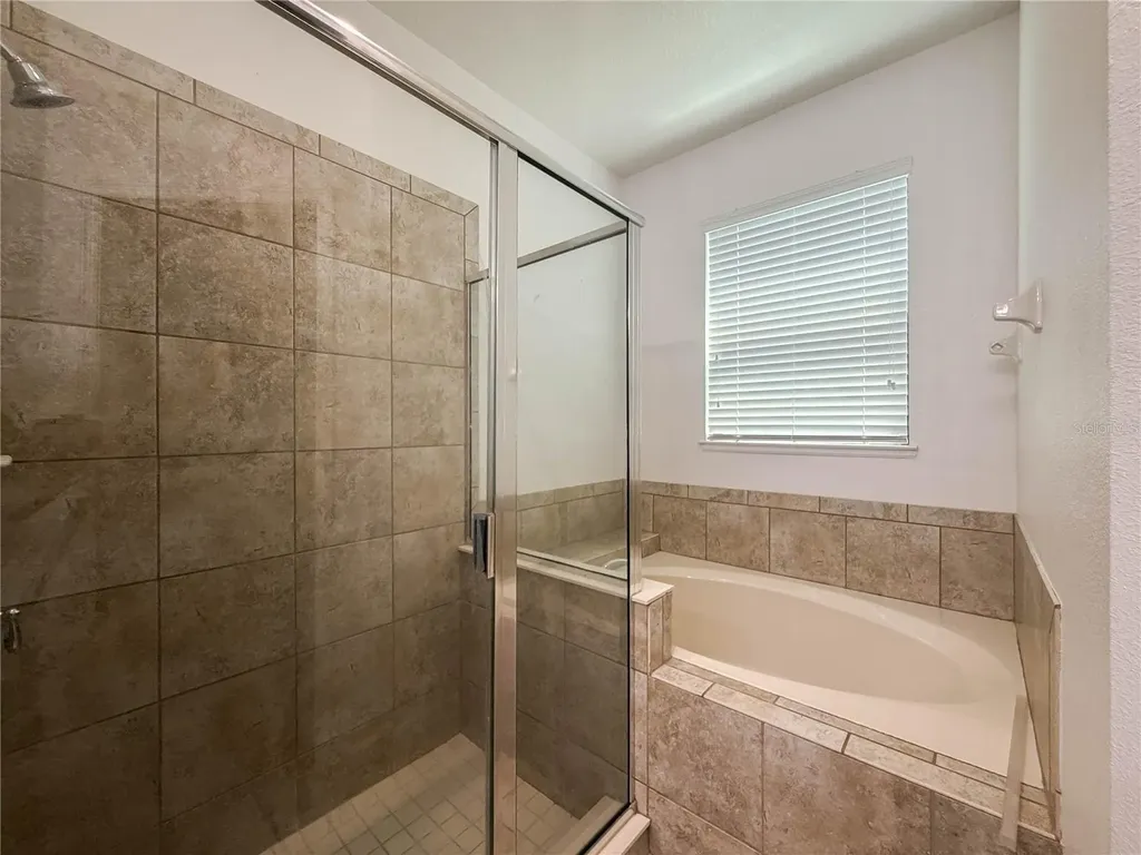 2911 Orange Haven Way Kissimmee FL 34746